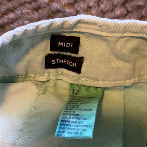 American Eagle Outfitters Mint Green shorts - Picture 4 of 6